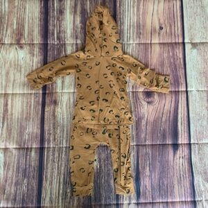 Unbranded Baby's Long Sleeve Brown Animal Print Sweatshirt & Pants Set Sz: 3-6M